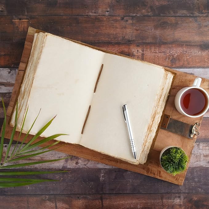 LEATHER VILLAGE Leather Bound Vintage Journal for Women & Men - Book of Shadows - Lock Closure - 200 Pages of Antique Deckle Edges Handmade Paper - Rustic Brown Color - 7 X 5 inches