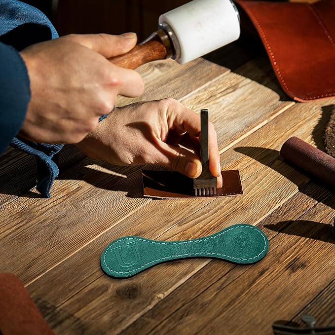 Personalized Leather Magnetic Bookmarks (1 Pack) Vintage Custom Engraved Initial ID Identification Book Marker Clip Gift for Book Lover Avid Readers (Letter U, Green)