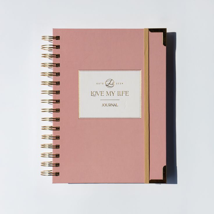 Neaty-Club-spiral-notebook-with-lined-pages