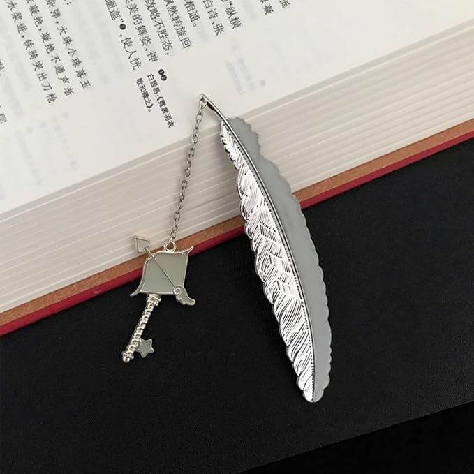 Zodiac Feather Bookmark Gifts for Women Men, Cool Metal Bookmark Glow in The Dark Sagittarius Bookmark, Luminous Star Sign Constellation Horoscope Bookmark Gifts
