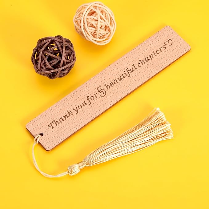 Wooden Bookmark 5 Year Anniversary Wedding Gifts for Women Men Him Her 5th Anniversary Gift for Husband Wife 5th Anniversary Valentines Gift, Christmas Gift Ideas, Thank You for 5 Beautiful Chapters