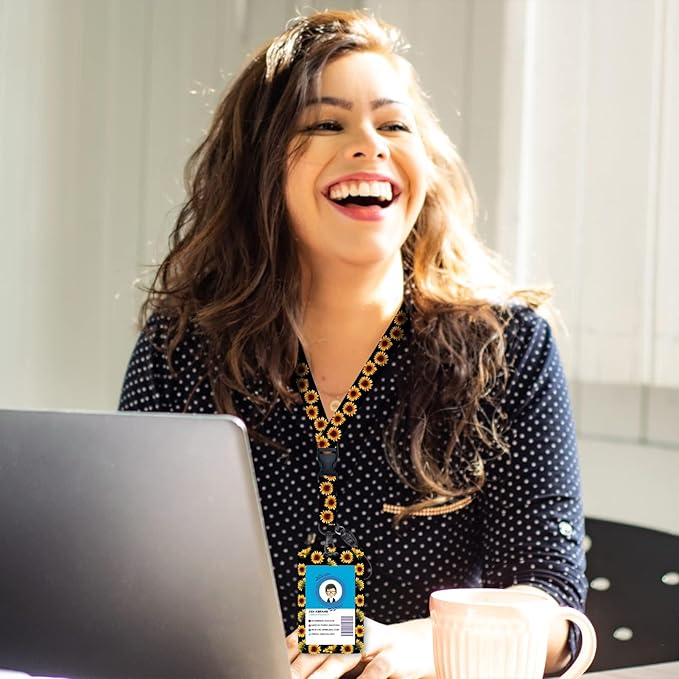 Cute Sunflower Badge Reel Retractable Heavy Duty with 360 Degrees Rotate Carabiner Clip, ID Badge Holder with Detachable Lanyard, ID Holder ID Clip Name Badge Keychain, Nurse Teacher Offfice Gifts