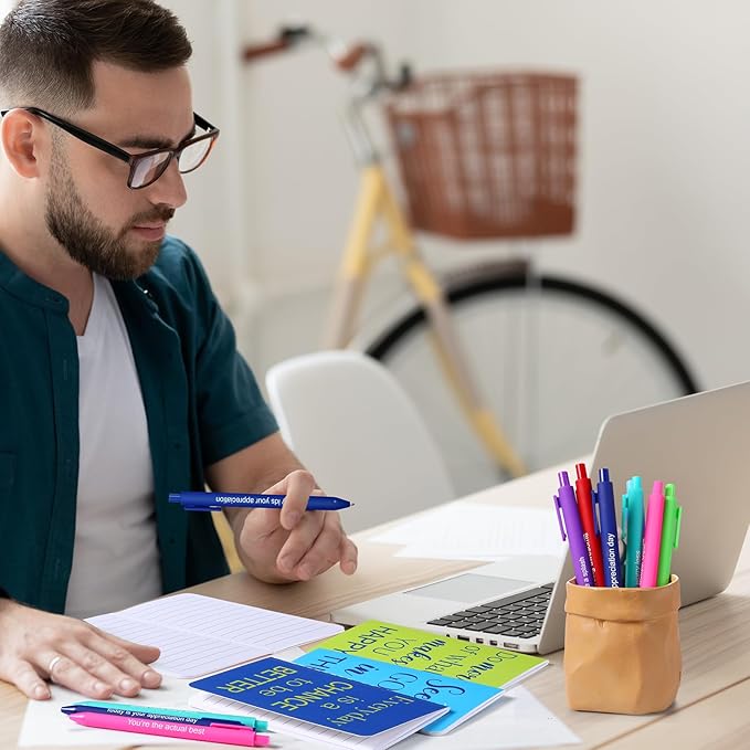 Funrous 32 Pcs Motivational Quote Pens Inspirational Notepads Mini Journal with Ballpoint Pen Small Notebooks Gift Set for Men Women Coworkers, Adult Party Favors Prizes Gift Bulk(Stylish)