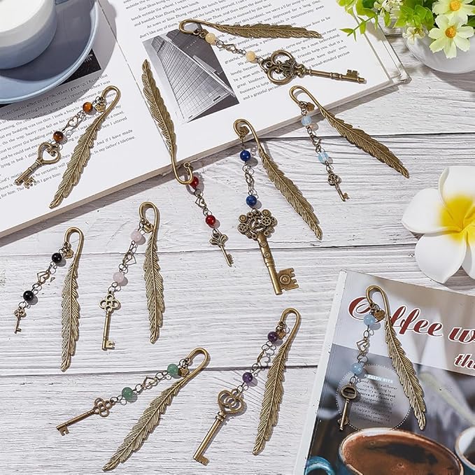 10pcs Feather Bookmarks, Metal Crystal Bookmarks Vintage Gemstone Beading Bookmarks Antique Bronze Key Book Markers for Reading Book Lovers Teacher's Day Delicate Gifts