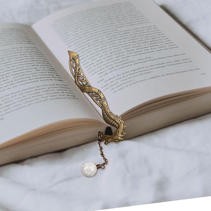 Vintage Luminous Metal Sea Horse Bookmark Gifts, Unique Glow in The Dark Bookmark Gift for Men, Women Students, Kids Teachers, Book Lovers, Bookworms (Sea Horse)