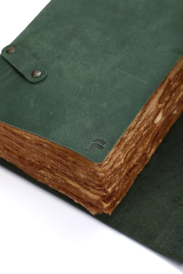 Fausta Vintage Handcrafted Leather Journal with Key for Writing, 240 Pages (A4), Deckled Cotton Paper Notebook/Diary for Men and Women 150 GSM Drawing/Sketchbook, Hunter Green