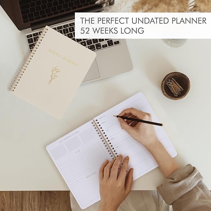 Beautiful Daily and Weekly Planner - To Do List Notebook to Easily Organize Your Agendas And Boost Productivity in School Or At Work - Stylish College or Office Supplies For Women