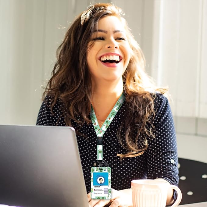 Cute Alpaca&Cactus Lanyards Detachable for Id Badges, Green Plants Retractable ID Badge Holder, Fashionable Badge Reel Heavy Duty with 360 Degrees Rotate Carabiner Clip, Nurse Teacher Office Gifts