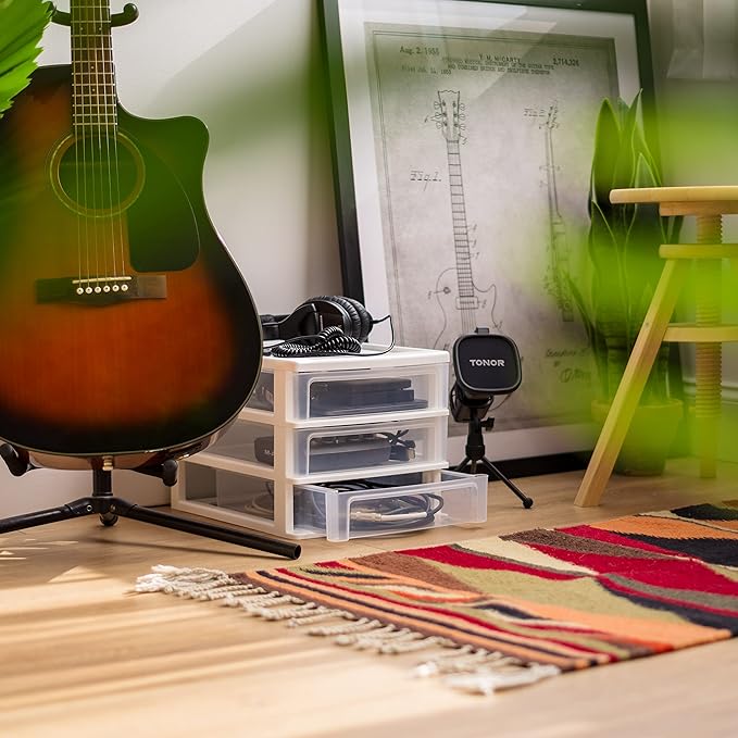 IRIS USA Plastic Stacking Desk Top 3-Drawer Storage Organizer, 1-Pack, for Makep Vanity Nail Polish Bathroom Stationery Art Craft Supplies Kitchen Office Garage and Small Organization, Medium, White