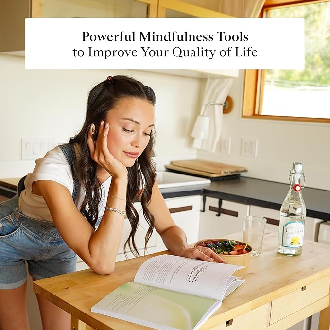 Switch Research Mindful Planner (Non-Judgement) - Evidence-Based Life Organizer - 31-Day Goal Planner to for Non-Judgement & Self-Compassion - Daily planner With Prompts