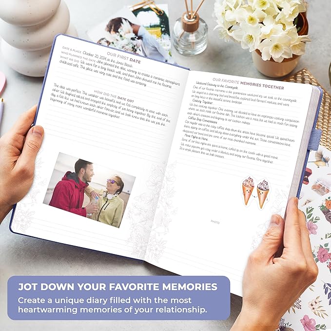 Clever Fox Anniversary Journal – Couple Memory Book & Photo Album with Writing Space – Wedding, Bridal Shower & Married Couple Gifts (Lavender)