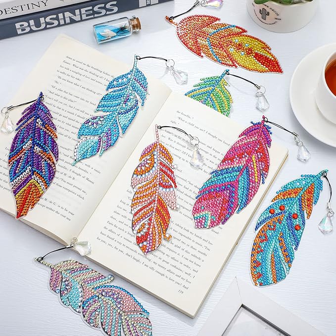 8 Pcs 5D Diamond Painting Bookmarks Kits DIY Feather Bookmark Diamond Art Bookmarks Crystal Shaped Diamond Feather Bookmark for Home Office Project
